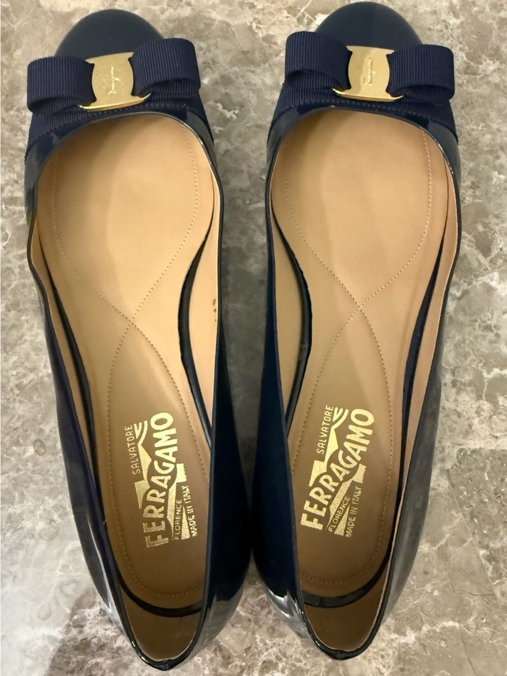 Salvatore Ferragamo Varina blue patent flat.
Size 10 1/2, width B.
Barely worn.